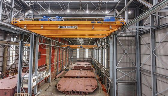 Blauwe hal Bodewes | B.V. Bouw- en Aannemingsbedrijf G. de Haan & Zn.