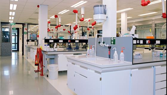 Nieuwbouw Philips Advanced Technology Center | B.V. Bouw- en Aannemingsbedrijf G. de Haan & Zn.