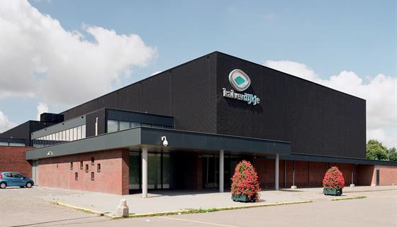 Sporthal kalverdijkje | B.V. Bouw- en Aannemingsbedrijf G. de Haan & Zn.