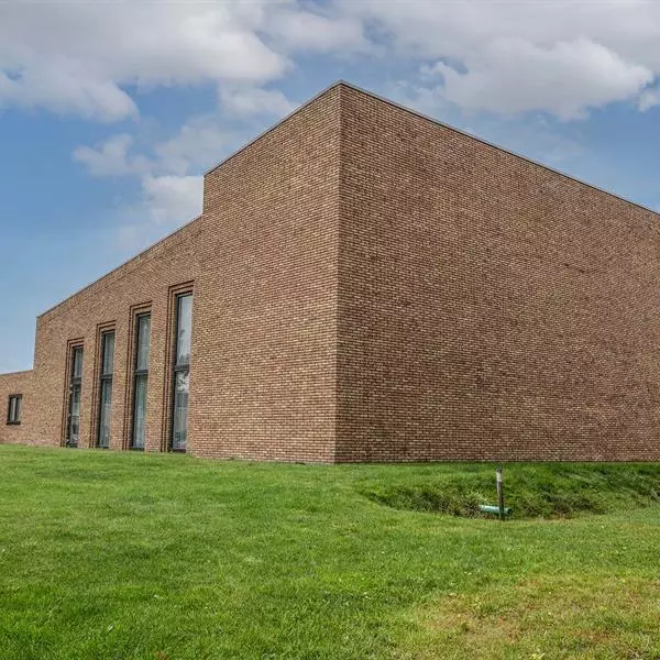 Verbouw en uitbreiding Protestantse kerk De Westereen | B.V. Bouw- en Aannemingsbedrijf G. de Haan & Zn.
bo-creator-icon