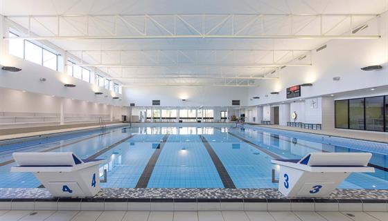 Renovatie zwembad Burgum | B.V. Bouw- en Aannemingsbedrijf G. de Haan & Zn.