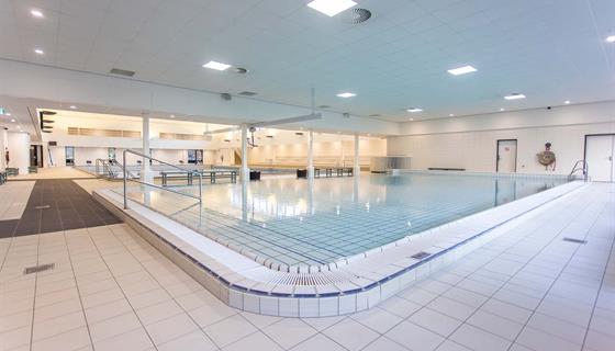 Renovatie zwembad Burgum | B.V. Bouw- en Aannemingsbedrijf G. de Haan & Zn.