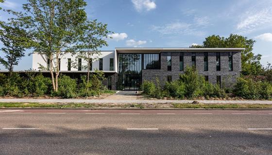 Nieuwbouw gezondheidscentrum Medisch Centrum De Es | B.V. Bouw- en Aannemingsbedrijf G. de Haan & Zn.
