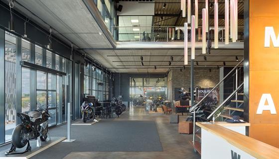 Motorplaza | B.V. Bouw- en Aannemingsbedrijf G. de Haan & Zn.